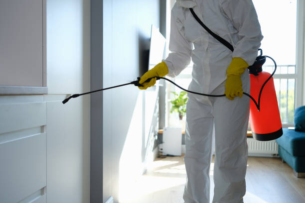 Best Pest Exclusion Services  in Erie, KS